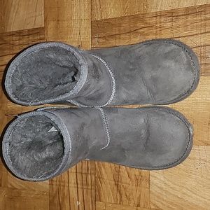 Ugg Boots for Girls Size 1 In Grey